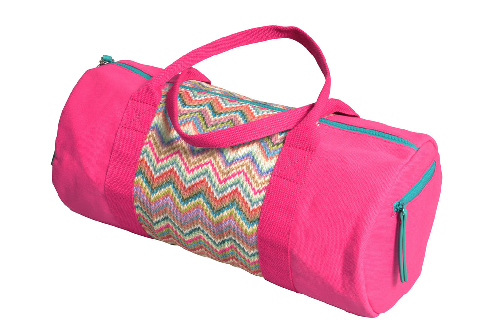 pink Makaron duffle bag with zigzag design