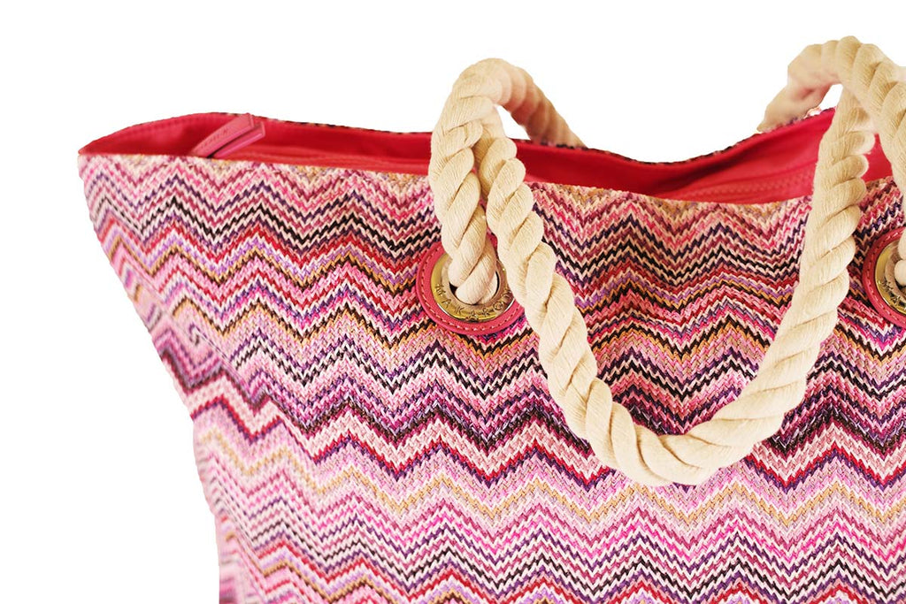 Beach bag tote with pink waterproof lining