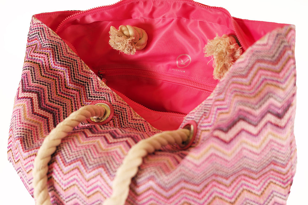 Beach bag tote with pink waterproof lining